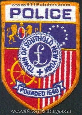 Southold Police
Thanks to EmblemAndPatchSales.com for this scan.
Keywords: new york town of