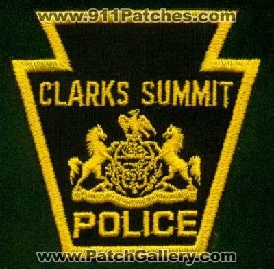 Clarks Summit Police
Thanks to EmblemAndPatchSales.com for this scan.
Keywords: pennsylvania