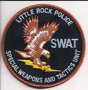 Little Rock Police SWAT (Arkansas)
Thanks to EmblemAndPatchSales.com for this scan.
Keywords: special weapons and tactics