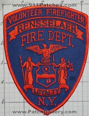 Rensselaer Fire Department Volunteer FireFighter (New York)
Thanks to swmpside for this picture.
Keywords: dept. n.y.