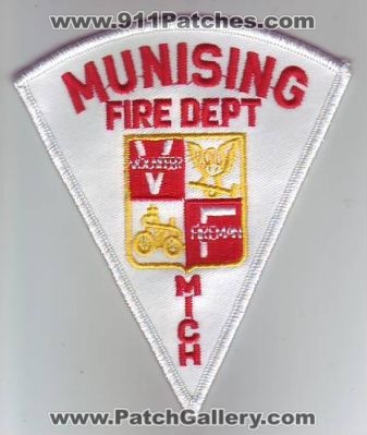 Munising Fire Department (Michigan)
Thanks to Dave Slade for this scan.
Keywords: dept volunteer fireman vf