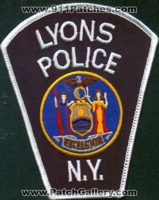 Lyons Police
Thanks to EmblemAndPatchSales.com for this scan.
Keywords: new york