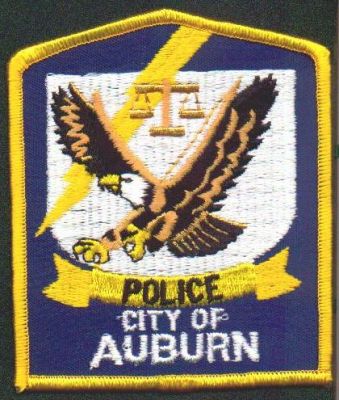 Auburn Police
Thanks to EmblemAndPatchSales.com for this scan.
Keywords: alabama city of