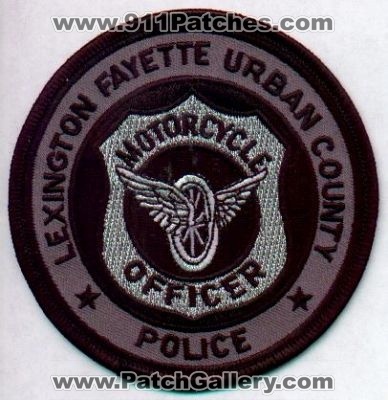 Lexington Fayette Urban County Police Motorcycle Officer
Thanks to EmblemAndPatchSales.com for this scan.
Keywords: kentucky