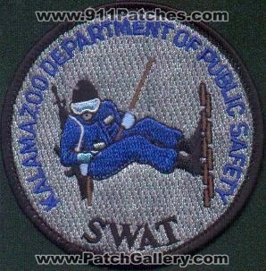 Kalamazoo Police SWAT
Thanks to EmblemAndPatchSales.com for this scan.
Keywords: michigan department of public safety
