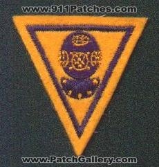 New Jersey State Police Diver
Thanks to EmblemAndPatchSales.com for this scan.
