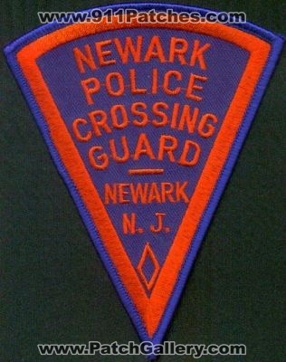 Newark Police Crossing Guard
Thanks to EmblemAndPatchSales.com for this scan.
Keywords: new jersey
