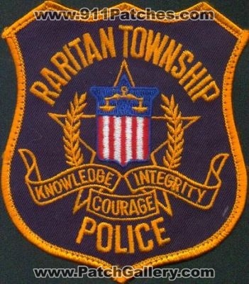 Raritan Township Police
Thanks to EmblemAndPatchSales.com for this scan.
Keywords: new jersey