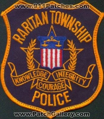 Raritan Township Police
Thanks to EmblemAndPatchSales.com for this scan.
Keywords: new jersey