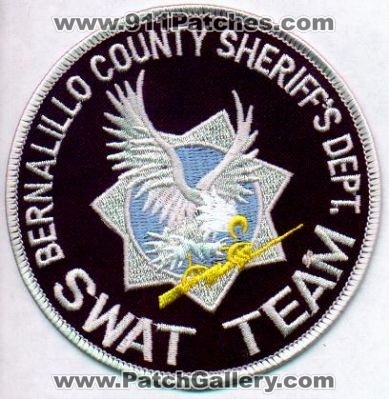 Bernalillo County Sheriff's Dept SWAT Team
Thanks to EmblemAndPatchSales.com for this scan.
Keywords: new mexico sheriffs department