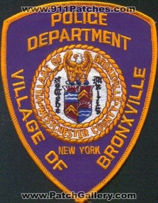 Bronxville Police Department
Thanks to EmblemAndPatchSales.com for this scan.
Keywords: new york village of