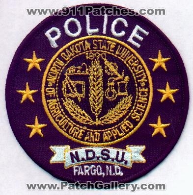 North Dakota State University Police
Thanks to EmblemAndPatchSales.com for this scan.
Keywords: n.d.s.u. ndsu