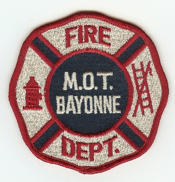 Bayonne M.O.T. Military Oversea Terminal Fire Dept
Thanks to PaulsFirePatches.com for this scan.
Keywords: new jersey mot department