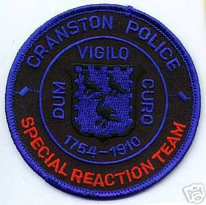 Cranston Police Special Reaction Team (Rhode Island)
Thanks to apdsgt for this scan.
