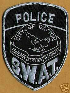 Dayton Police S.W.A.T. (Ohio)
Thanks to apdsgt for this scan.
Keywords: swat city of