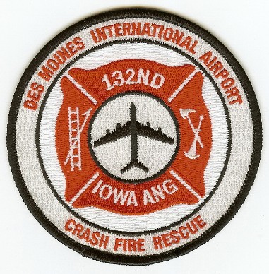 Des Moines International Airport Crash Fire Rescue
Thanks to PaulsFirePatches.com for this scan.
Keywords: iowa cfr arff aircraft 132nd ang air national guard