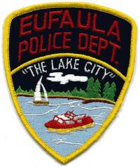 Eufaula Police Dept (Alabama)
Thanks to BensPatchCollection.com for this scan.
Keywords: department