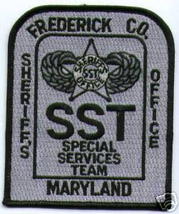 Frederick County Sheriff's Office Special Services Team (Maryland)
Thanks to apdsgt for this scan.
Keywords: sheriffs sst