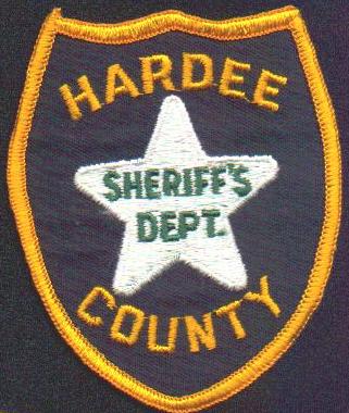 Hardee County Sheriff's Dept
Thanks to EmblemAndPatchSales.com for this scan.
Keywords: florida sheriffs department