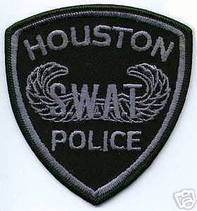 Houston Police SWAT (Texas)
Thanks to apdsgt for this scan.
