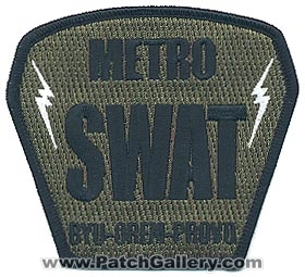 Metro SWAT BYU Orem Provo (Utah)
Thanks to Alans-Stuff.com for this scan.
Keywords: brigham young university police department dept.