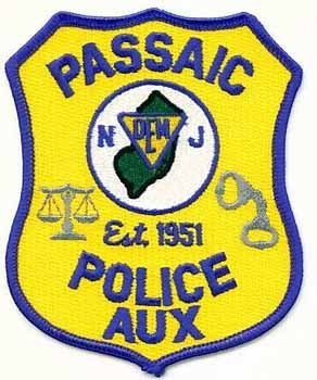 Passaic Police Aux (New Jersey)
Thanks to apdsgt for this scan.
Keywords: auxiliary