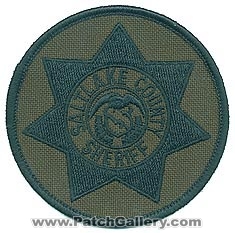 Salt Lake County Sheriff's Department (Utah)
Thanks to Alans-Stuff.com for this scan.
Keywords: sheriffs dept.