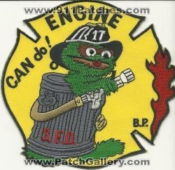 Syracuse Fire Engine 17 (New York)
Thanks to Mark Hetzel Sr. for this scan.
Keywords: s.f.d. sfd department