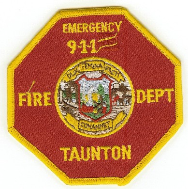 Taunton Fire Dept
Thanks to PaulsFirePatches.com for this scan.
Keywords: massachusetts department