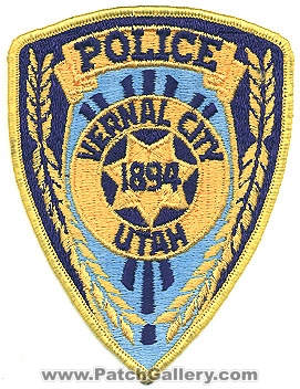 Vernal City Police Department (Utah)
Thanks to Alans-Stuff.com for this scan.
Keywords: dept.
