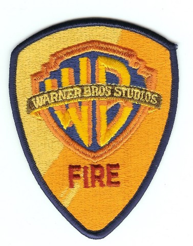 Warner_Bros_Studios_2_CA.jpg