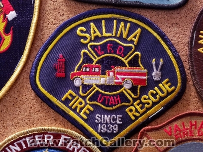 Salina Volunteer Fire Rescue Department Patch (Utah)
Thanks to Jeremiah Herderich for the picture.
Keywords: vol. dept. v.f.d. vfd since 1939
