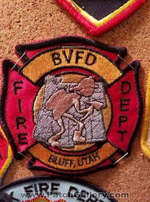 Bluff Volunteer Fire Department Patch (Utah)
Thanks to Jeremiah Herderich for the picture.
Keywords: vol. dept. bvfd