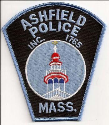 Ashfield Police
Thanks to EmblemAndPatchSales.com for this scan.
Keywords: massachusetts
