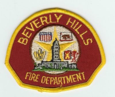 Beverly Hills Fire Department
Thanks to PaulsFirePatches.com for this scan.
Keywords: california