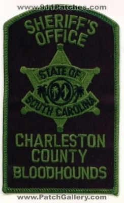 Charleston County Sheriff's Department Bloodhounds (South Carolina)
Thanks to apdsgt for this scan.
Keywords: sheriffs dept. office k-9 k9