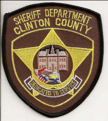 Clinton County Sheriff Department
Thanks to EmblemAndPatchSales.com for this scan.
Keywords: illinois