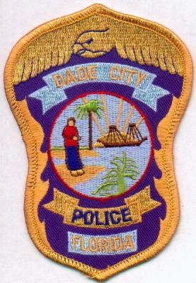 Dade City Police
Thanks to EmblemAndPatchSales.com for this scan.
Keywords: florida