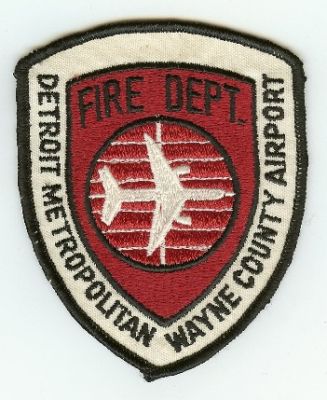 Detroit Metropolitan Wayne County Airport Fire Dept
Thanks to PaulsFirePatches.com for this scan.
Keywords: michigan department cfr arff aircraft crash rescue