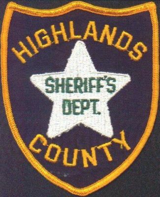 Highlands County Sheriff's Dept
Thanks to EmblemAndPatchSales.com for this scan.
Keywords: florida sheriffs department