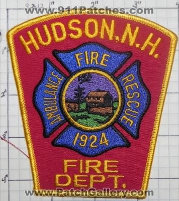 Hudson Fire Rescue Department (New Hampshire)
Thanks to swmpside for this picture.
Keywords: dept. ambulance n.h. nh