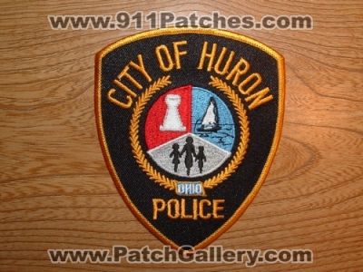 Huron Police Department (Ohio)
Picture By: PatchGallery.com
Keywords: dept. city of