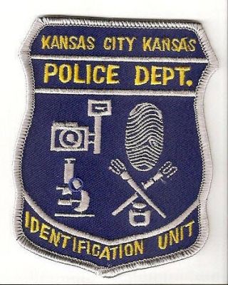 Kansas City Police Dept Identification Unit
Thanks to EmblemAndPatchSales.com for this scan.
Keywords: department