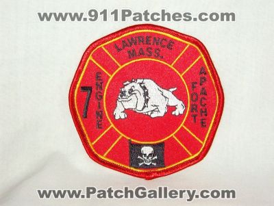 Lawrence Fire Engine 7 (Massachusetts)
Thanks to Walts Patches for this picture.
Keywords: mass.