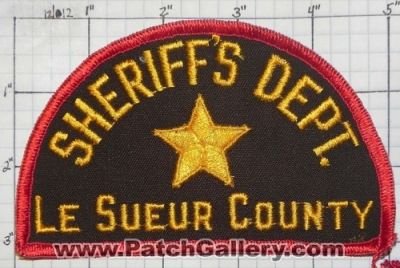 Le Sueur County Sheriff's Department (Minnesota)
Thanks to swmpside for this picture.
Keywords: sheriffs dept.