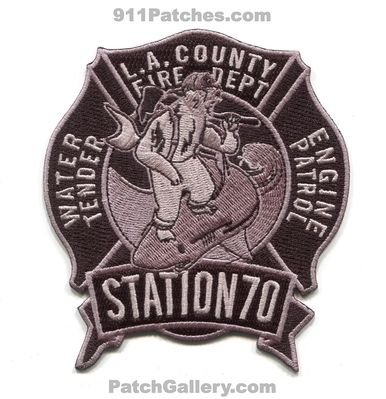 Los Angeles County Fire Department Station 70 Patch (California)
Scan By: PatchGallery.com
[b]Patch Made By: 911Patches.com[/b]
Keywords: Co. Dept. LACoFD L.A.Co.F.D. Engine Patrol Water Tender Company Bear on a Shark