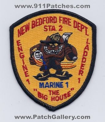 New Bedford Fire Department Station 2 Engine 1 Ladder 1 Marine 1 (Massachusetts)
Thanks to PaulsFirePatches.com for this scan.
Keywords: dept. sta. 