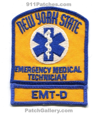 New York State Emergency Medical Technician EMT-D Patch (New York)
Scan By: PatchGallery.com
Keywords: certified licensed registered services ems ambulance