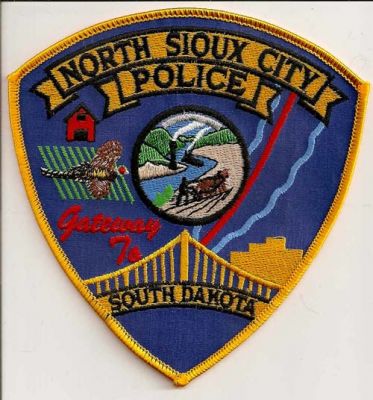 North Sioux City Police
Thanks to EmblemAndPatchSales.com for this scan.
Keywords: south dakota