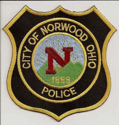 Norwood Police
Thanks to EmblemAndPatchSales.com for this scan.
Keywords: ohio city of